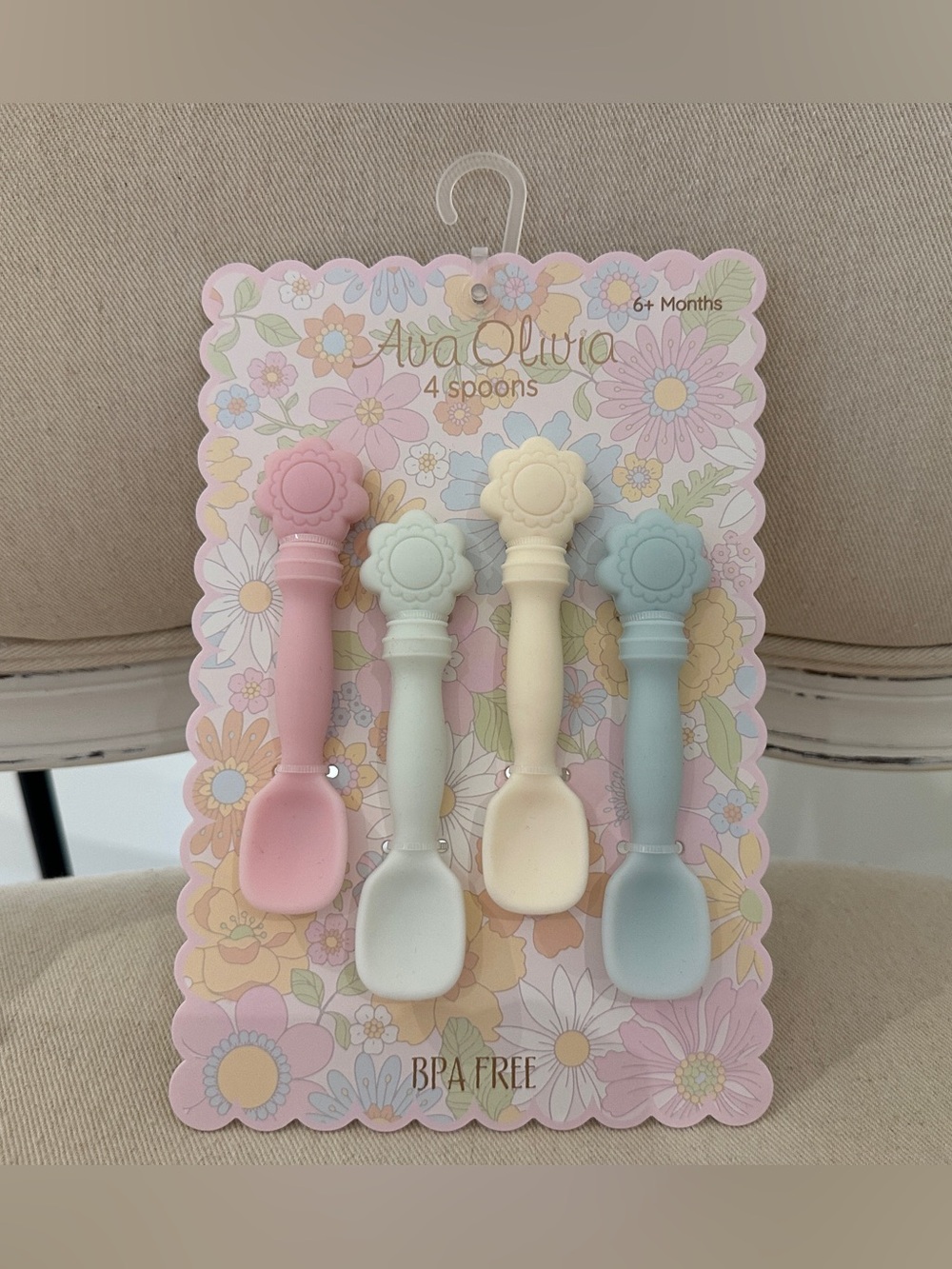 4 Spoons Pretty Baby Feeding Set - Pastel Floral BPA Free NWT
